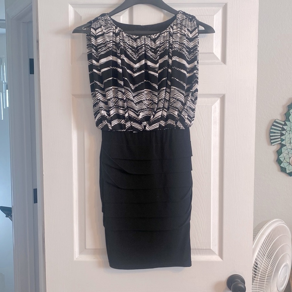 Womens Drese Size 8